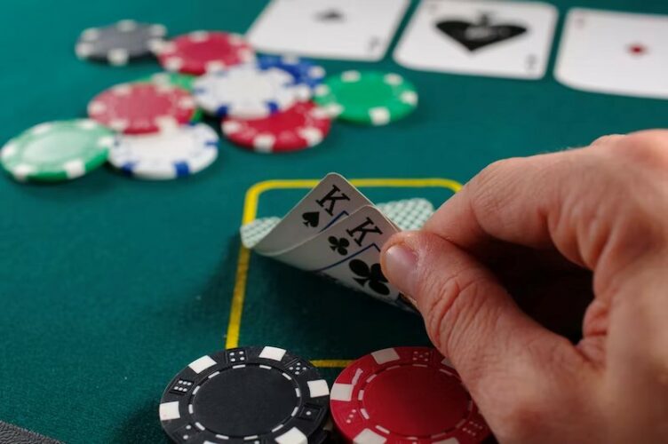 Poker Betting Tips from GOD55